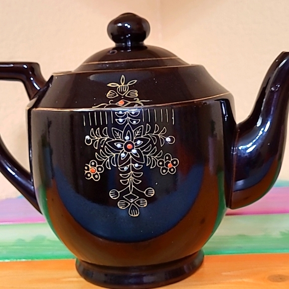 Vintage Japanese Redware Teapot + trinket box - Picture 4 of 11
